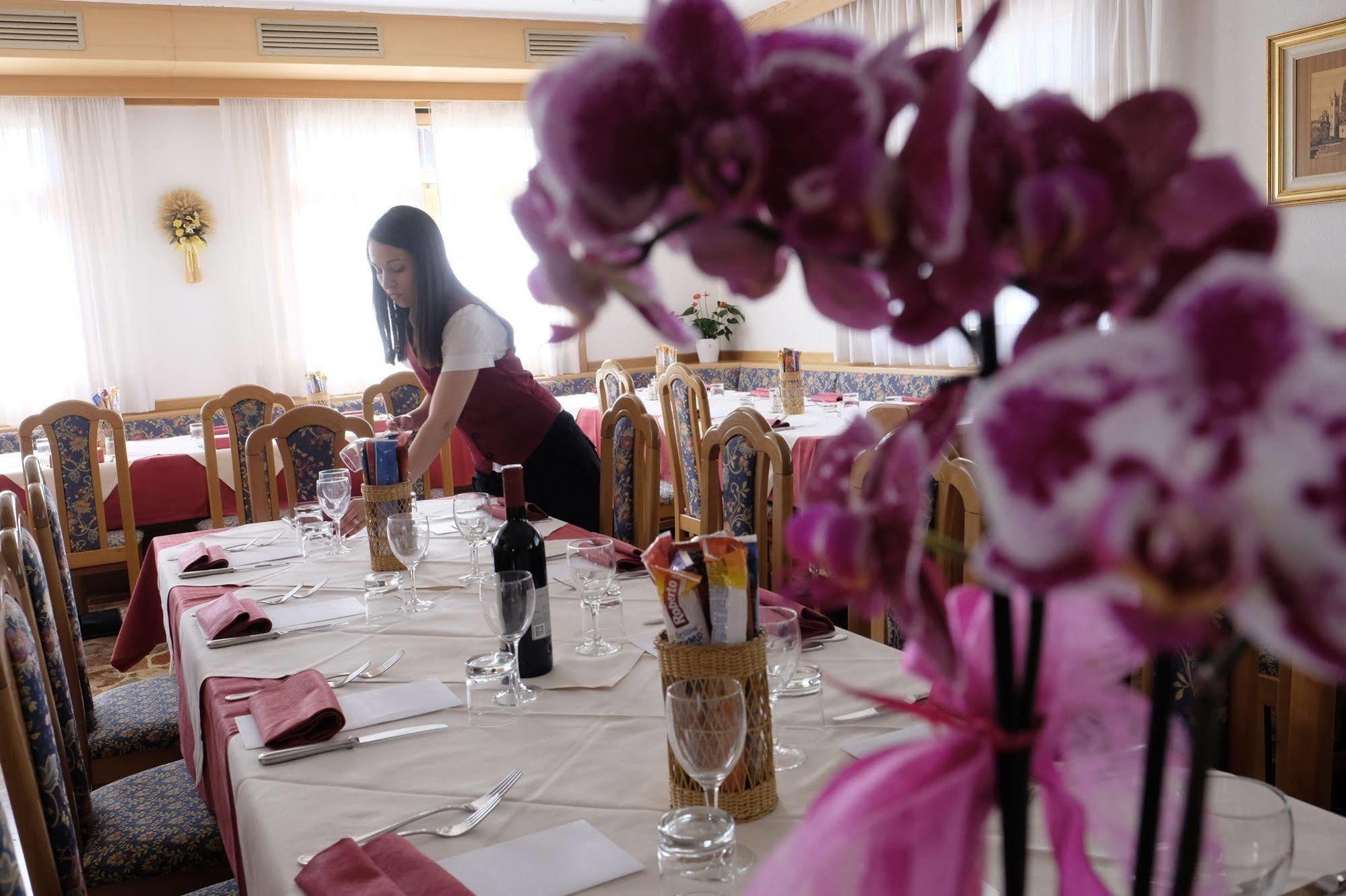 Albergo Antico Predazzo Εξωτερικό φωτογραφία