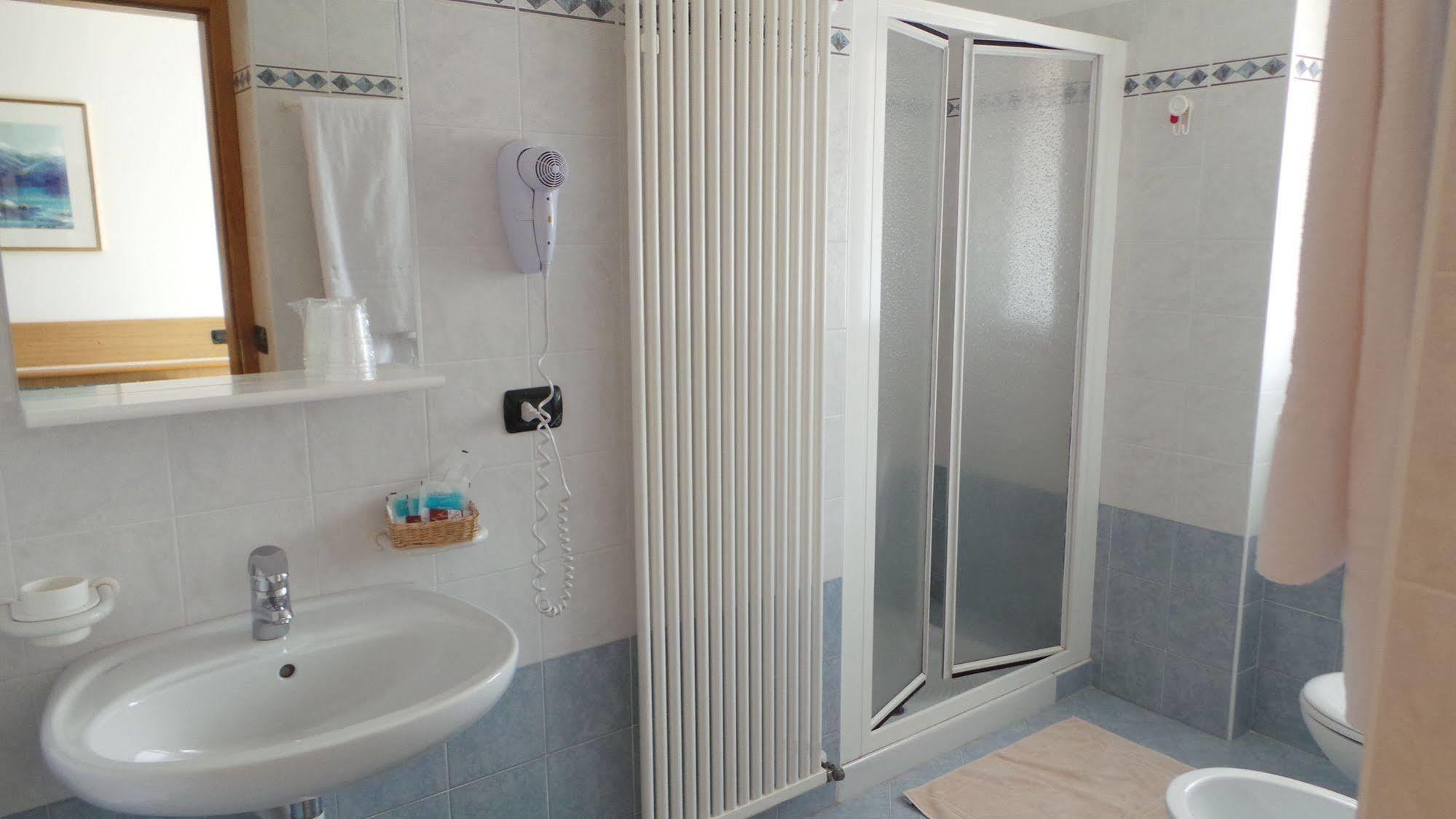 Albergo Antico Predazzo Εξωτερικό φωτογραφία
